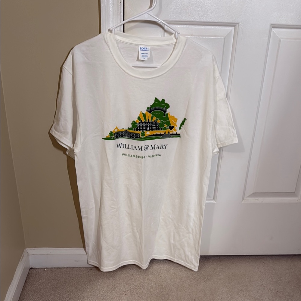 William & Mary Tee (nwot)